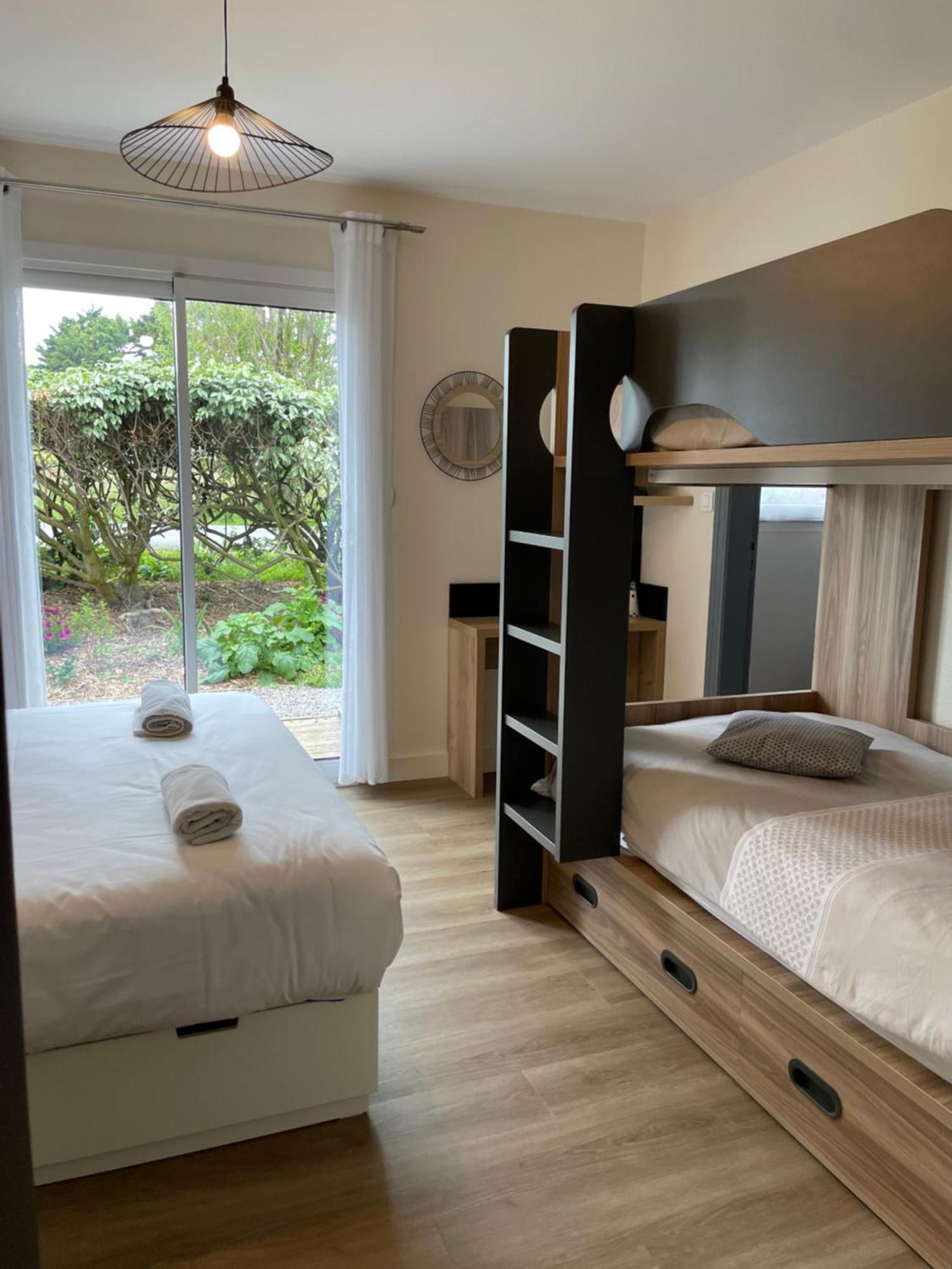 Hotel Aux Tamaris Sauzon Екстериор снимка