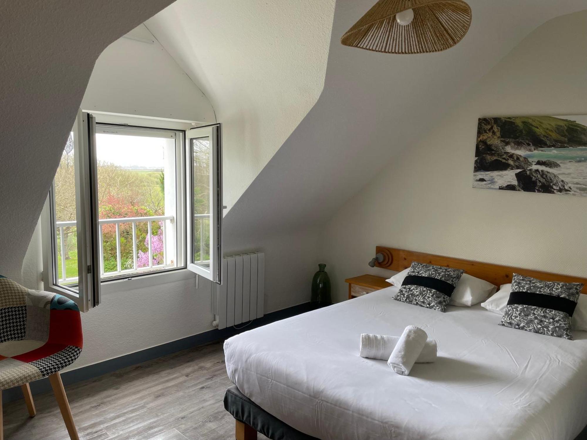 Hotel Aux Tamaris Sauzon Екстериор снимка
